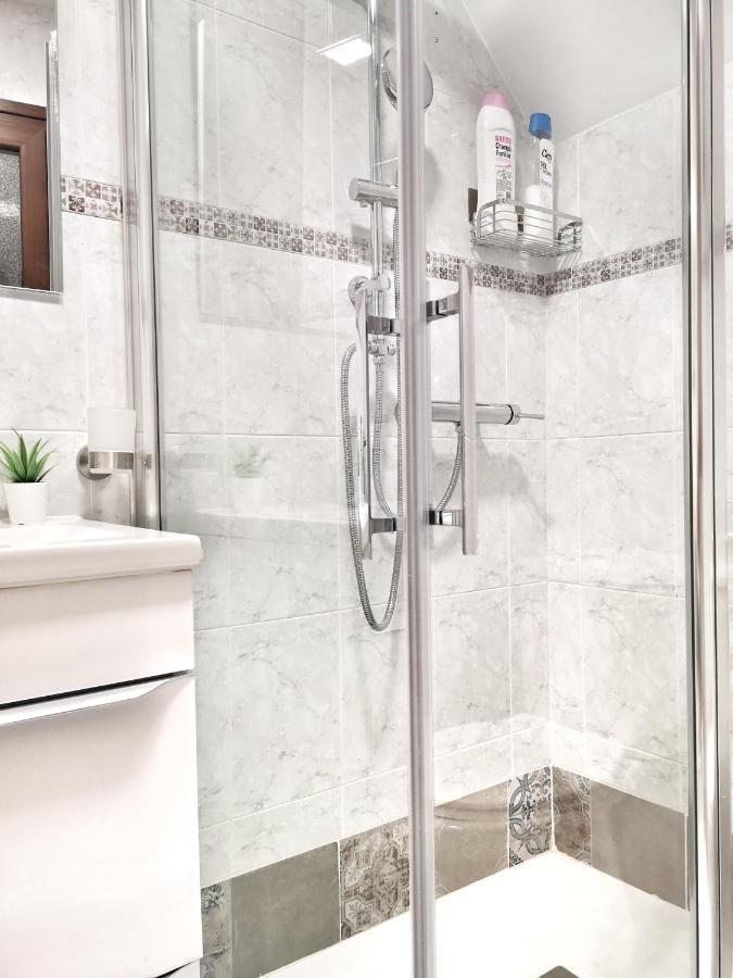 טולדו Apartamento Ilarcuris Con Patio Privado מראה חיצוני תמונה