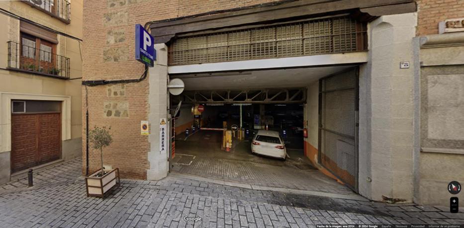 טולדו Apartamento Ilarcuris Con Patio Privado מראה חיצוני תמונה