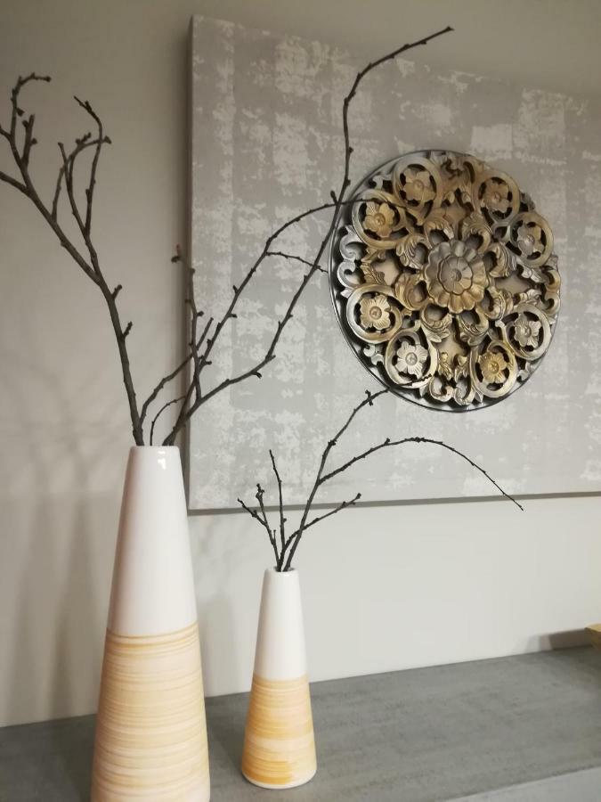 טולדו Apartamento Ilarcuris Con Patio Privado מראה חיצוני תמונה